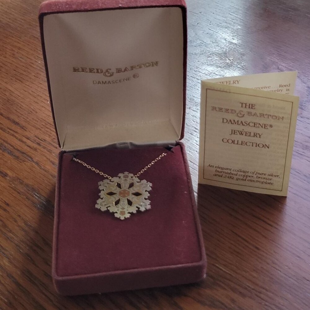 Vintage Reed & Barton Damascene Snowflake Pendant on 18" Gold Tone Chain in Box